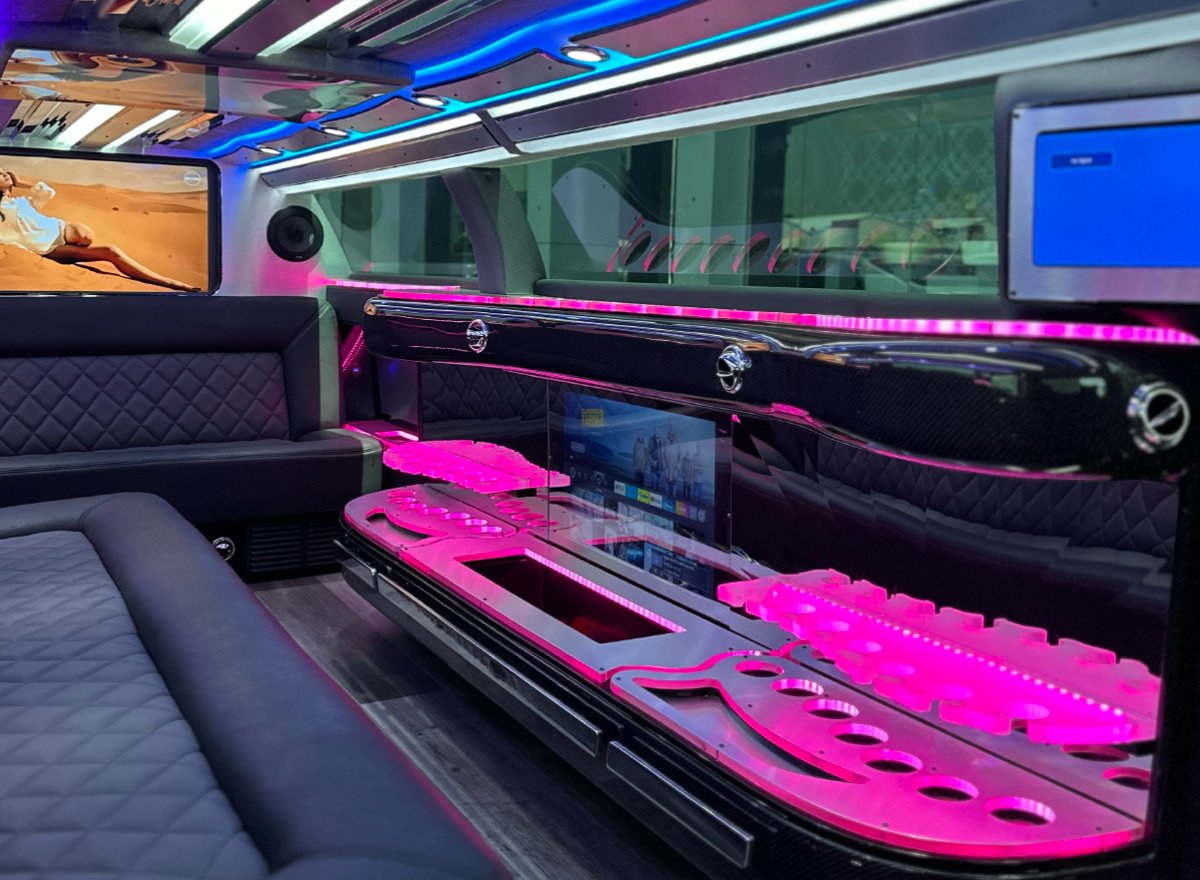 Chrysler C300 Emerald Edition – image 4